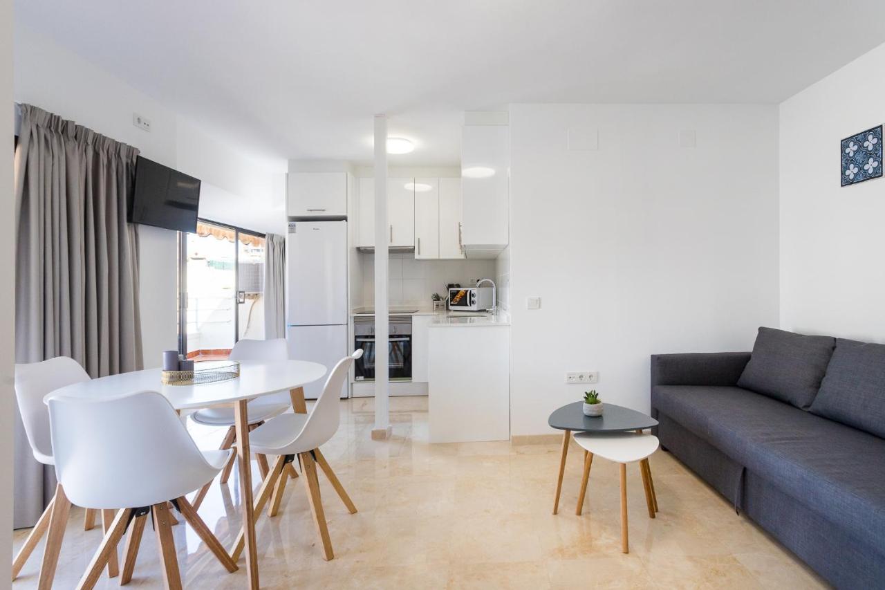 Apartamentos Aurea Pal 8 Y Gran Atenea Esperanto 5 Benidorm Eksteriør billede