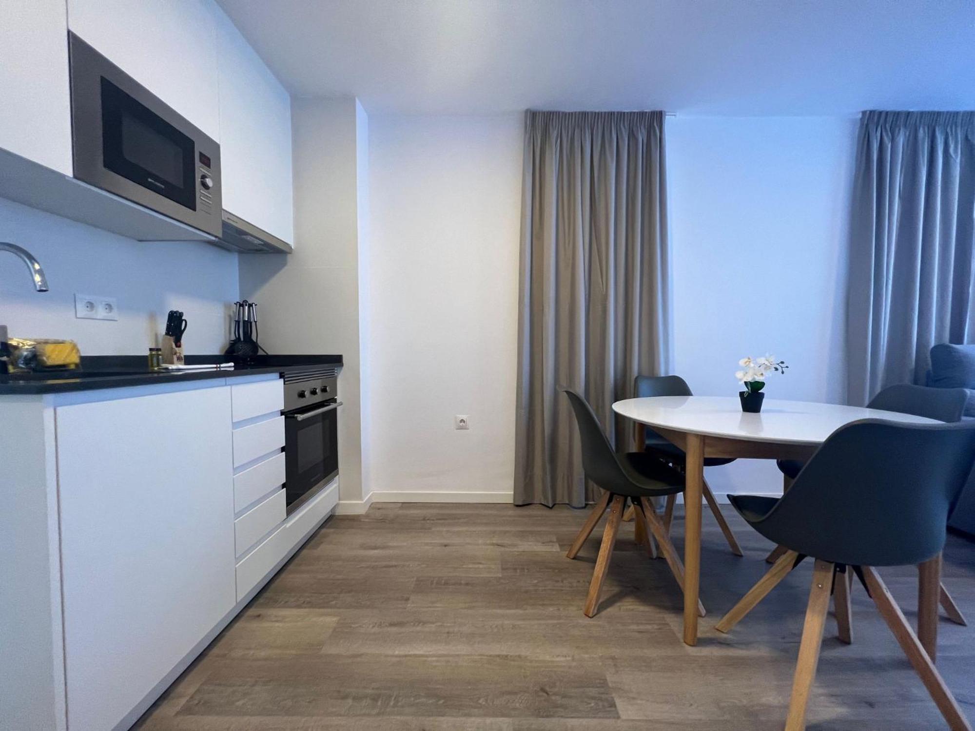 Apartamentos Aurea Pal 8 Y Gran Atenea Esperanto 5 Benidorm Eksteriør billede