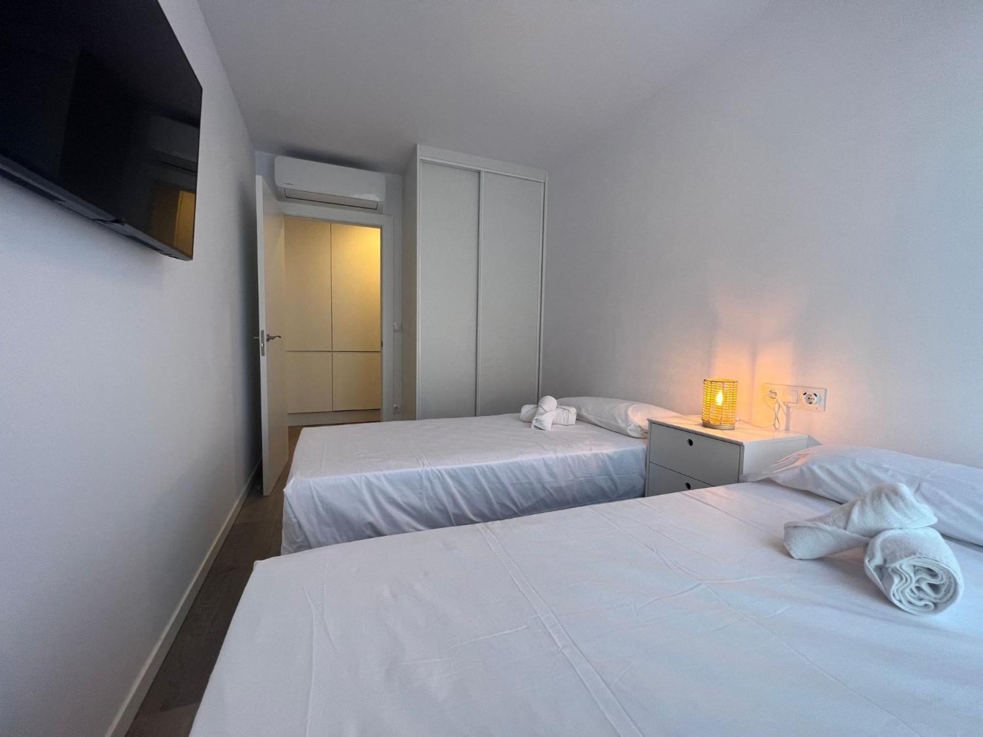 Apartamentos Aurea Pal 8 Y Gran Atenea Esperanto 5 Benidorm Eksteriør billede