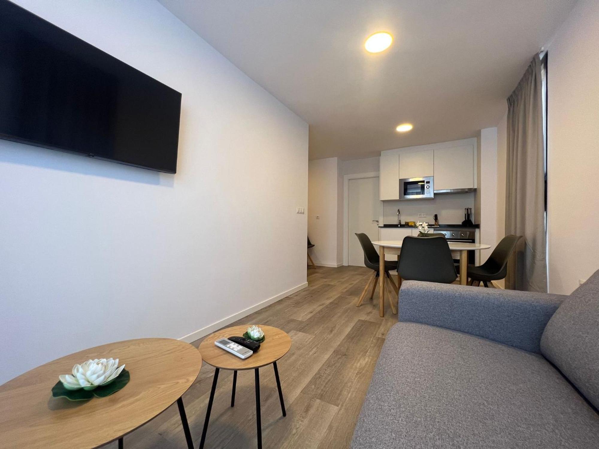 Apartamentos Aurea Pal 8 Y Gran Atenea Esperanto 5 Benidorm Eksteriør billede