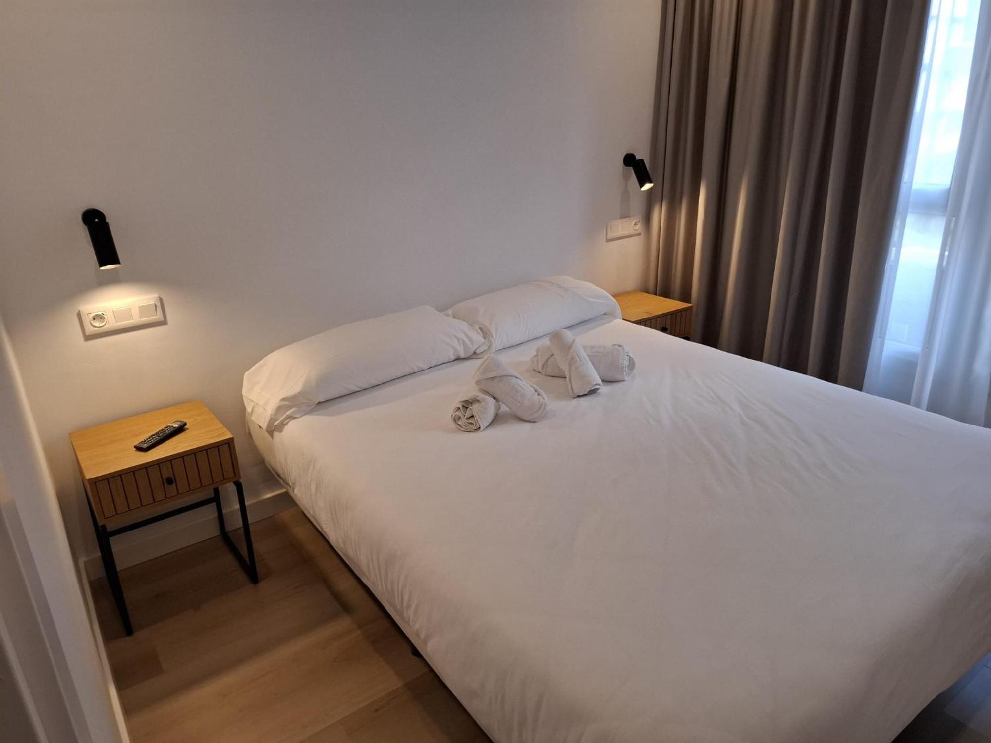 Apartamentos Aurea Pal 8 Y Gran Atenea Esperanto 5 Benidorm Eksteriør billede